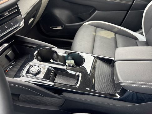 Used 2025 Buick Envision Sport Touring image 28