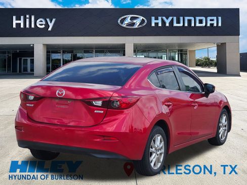 Used 2016 MAZDA MAZDA3 i Sport w/ Preferred Equipment Package image 4