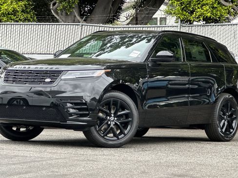 New 2026 Land Rover Range Rover Velar Dynamic SE image 2