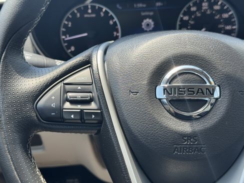 Used 2017 Nissan Maxima 3.5 SL FWD image 28