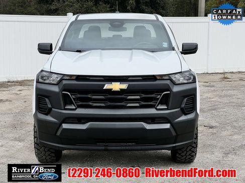 Used 2024 Chevrolet Colorado W/T image 9
