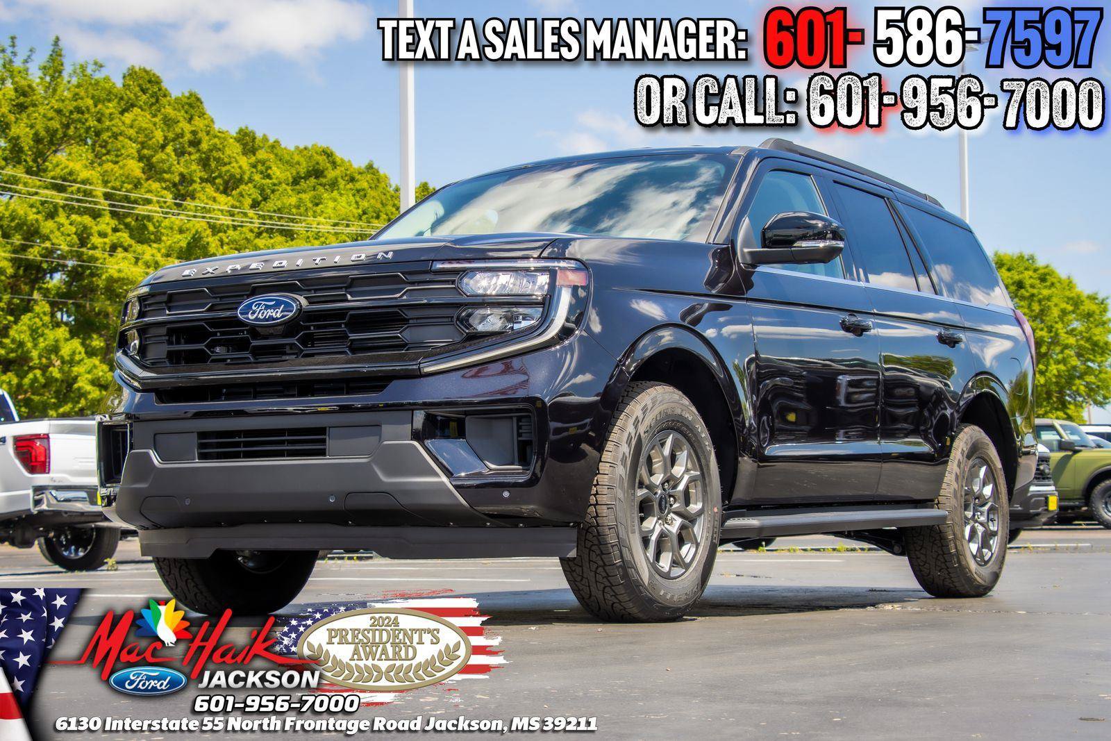 Used 2026 Ford Expedition Active RWD image 2