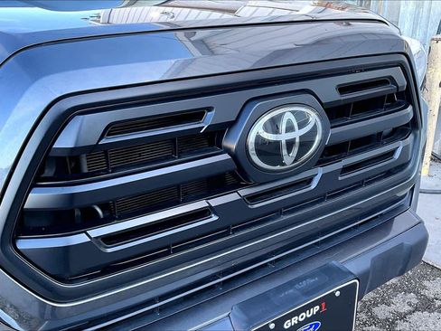 Used 2019 Toyota Tacoma SR image 30