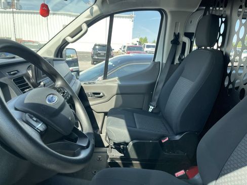 Used 2025 Ford Transit 250 Low Roof w/ Exterior Upgrade Package RWD image 3