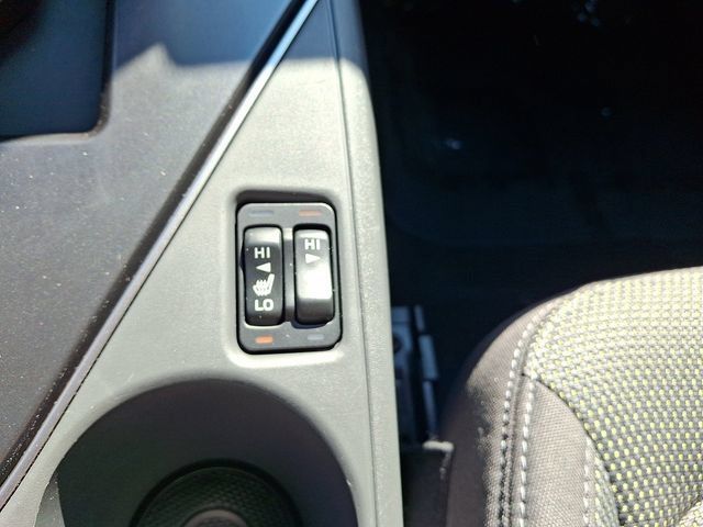 Certified 2024 Subaru Crosstrek 2.0i Premium AWD/4WD image 34