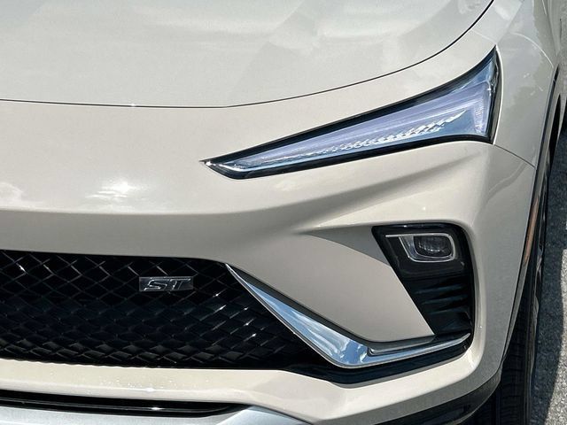 New 2026 Buick Envista Sport Touring w/ Studio Series FWD image 9