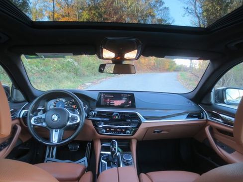 Used 2018 BMW 540i xDrive image 8