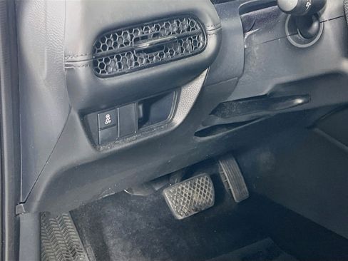 Used 2024 Honda HR-V LX image 10