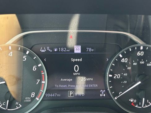 Used 2020 Nissan Titan SV w/ SV Convenience Package AWD/4WD image 24