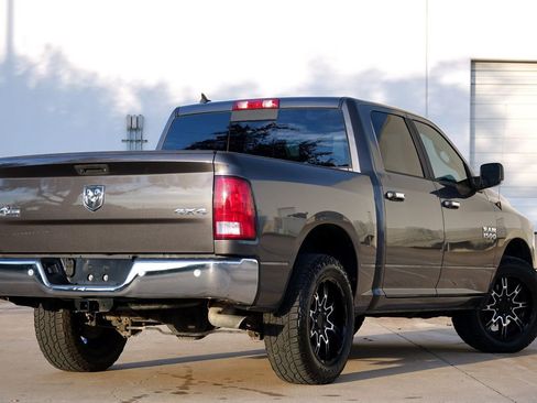 Used 2018 RAM 1500 Big Horn image 3