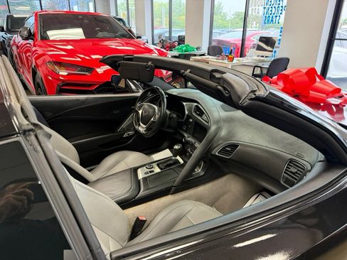 Used 2016 Chevrolet Corvette Stingray Coupe w/ Battery Protection Package RWD image 31