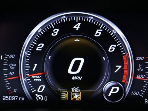 Used 2015 Chevrolet Corvette Stingray Coupe w/ 3LT Preferred Equipment Group image 21