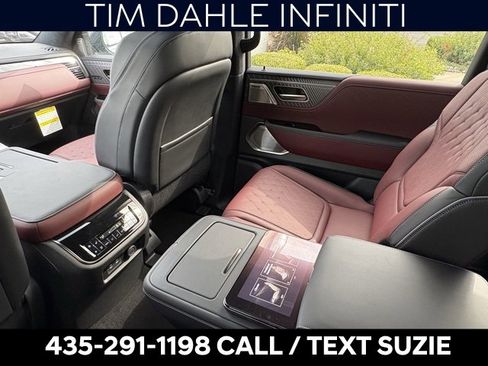 New 2026 INFINITI QX80 Autograph w/ Premium Cargo Package image 16