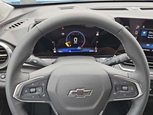 New 2025 Chevrolet Trax ACTIV w/ Driver Confidence Package image 13