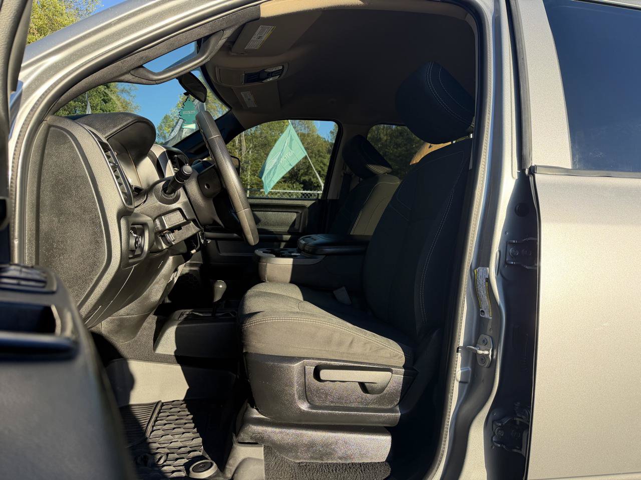 Used 2020 RAM 2500 Tradesman AWD/4WD image 11