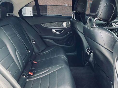 Used 2015 Mercedes-Benz C 300 4MATIC Sedan image 17