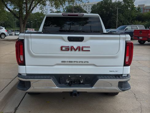 Used 2025 GMC Sierra 1500 SLT RWD image 7