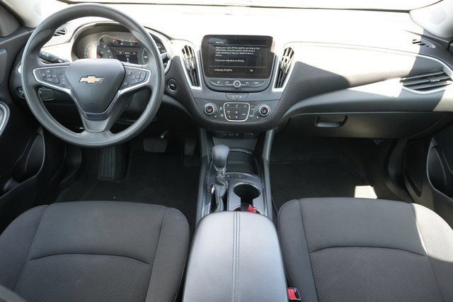 Used 2025 Chevrolet Malibu LT FWD image 19