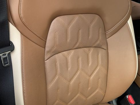 New 2026 Nissan Pathfinder Platinum AWD/4WD image 12