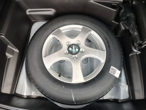 New 2026 Jeep Grand Cherokee Altitude image 15