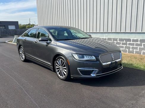 Used 2017 Lincoln MKZ Select w/ Select Plus Package image 3