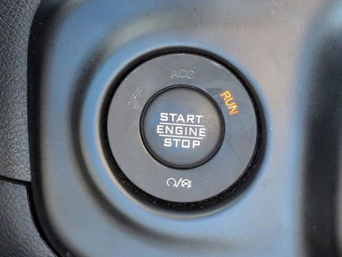 Used 2020 Jeep Wrangler Unlimited Rubicon image 34