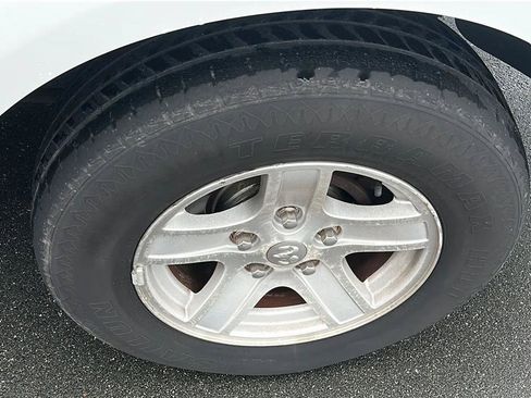 Used 2006 Dodge Durango SXT RWD image 17