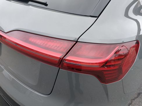 Used 2024 Audi Q8 e-tron Premium Plus w/ Prestige Package AWD/4WD image 39