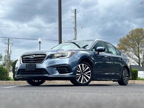 Used 2018 Subaru Legacy 2.5i Premium image 2