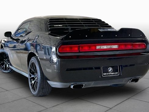 Used 2009 Dodge Challenger R/T RWD image 11