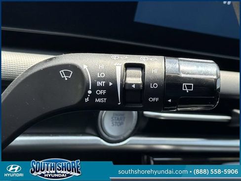Certified 2025 Hyundai Tucson SEL AWD/4WD image 27