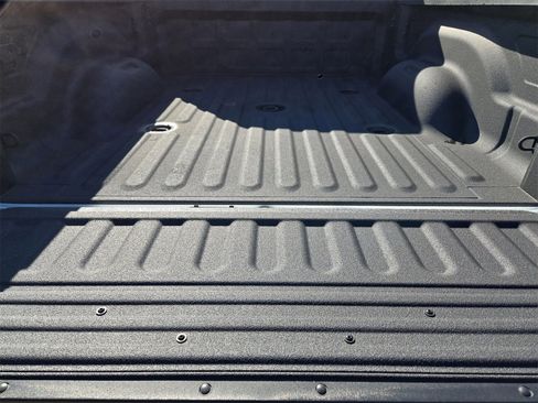 New 2025 RAM 2500 Big Horn image 31