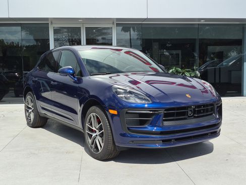 New 2026 Porsche Macan S AWD/4WD image 7