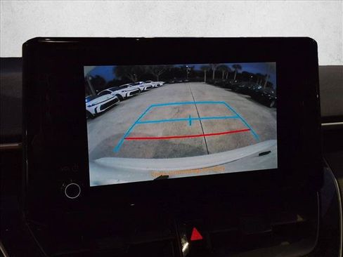 Used 2024 Toyota Corolla LE FWD image 14