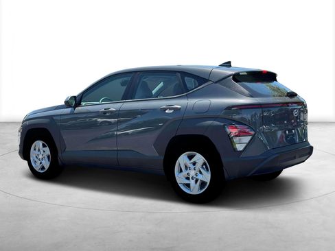 New 2026 Hyundai Kona SE FWD image 4