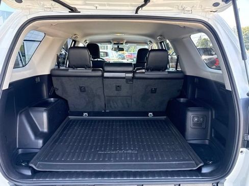 Used 2019 Toyota 4Runner SR5 Premium AWD/4WD image 26
