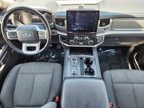 Used 2024 Ford Expedition Max XLT AWD/4WD image 16