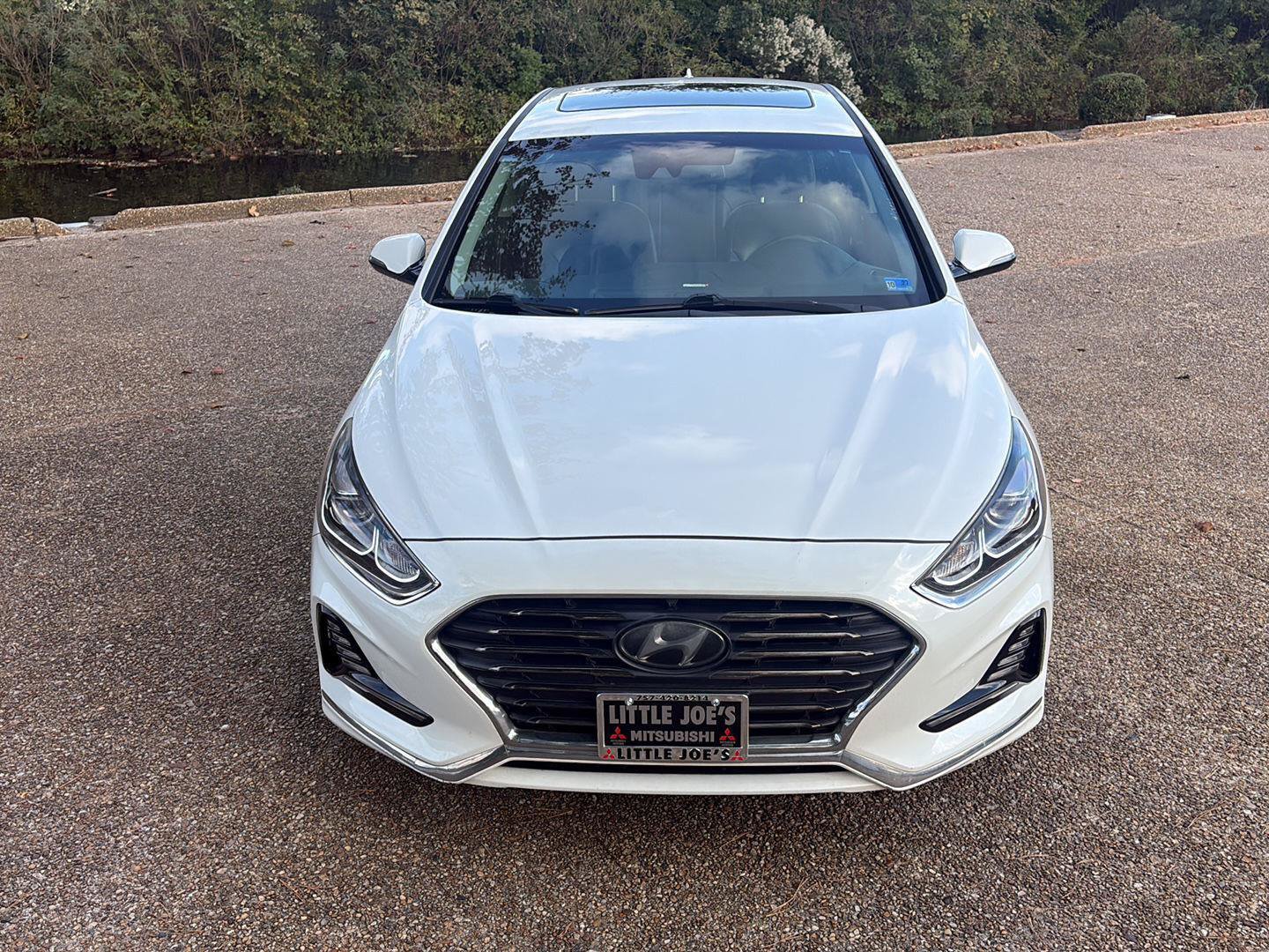 Used 2018 Hyundai Sonata Limited w/ Limited Ultimate Package 03 FWD image 14