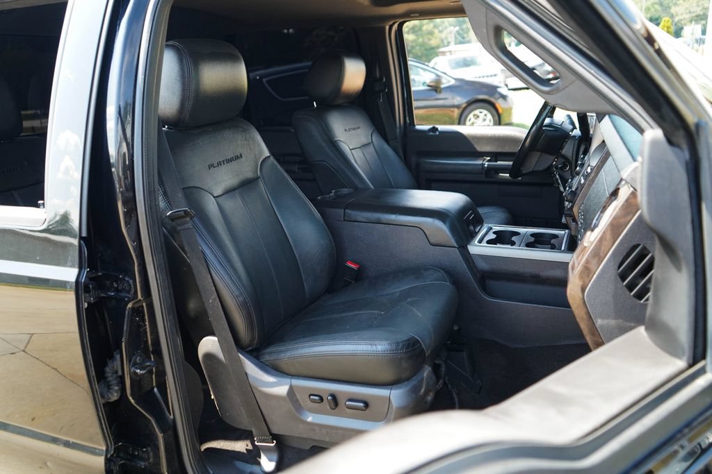 Used 2016 Ford F250 Platinum w/ FX4 Off-Road Package AWD/4WD image 14