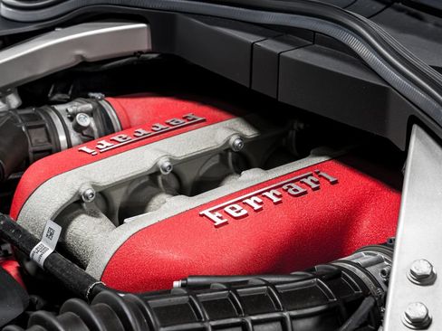 Used 2024 Ferrari Purosangue AWD/4WD image 45