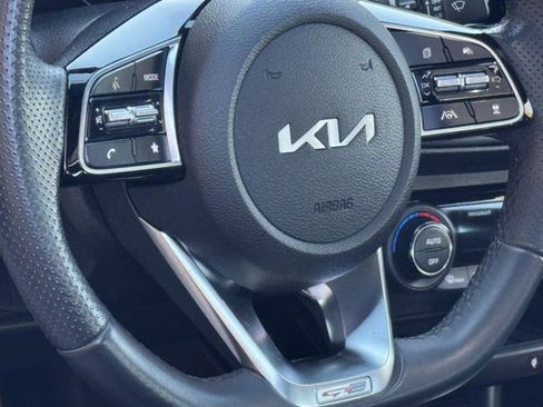 Used 2023 Kia Forte GT-Line w/ GT-Line Premium Package image 23