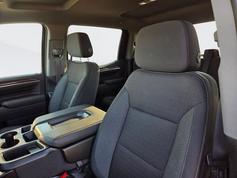 Used 2024 Chevrolet Silverado 1500 LT AWD/4WD image 30