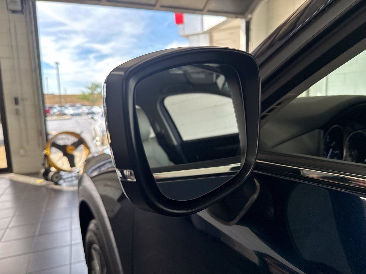 Used 2021 MAZDA CX-5 Touring FWD image 12
