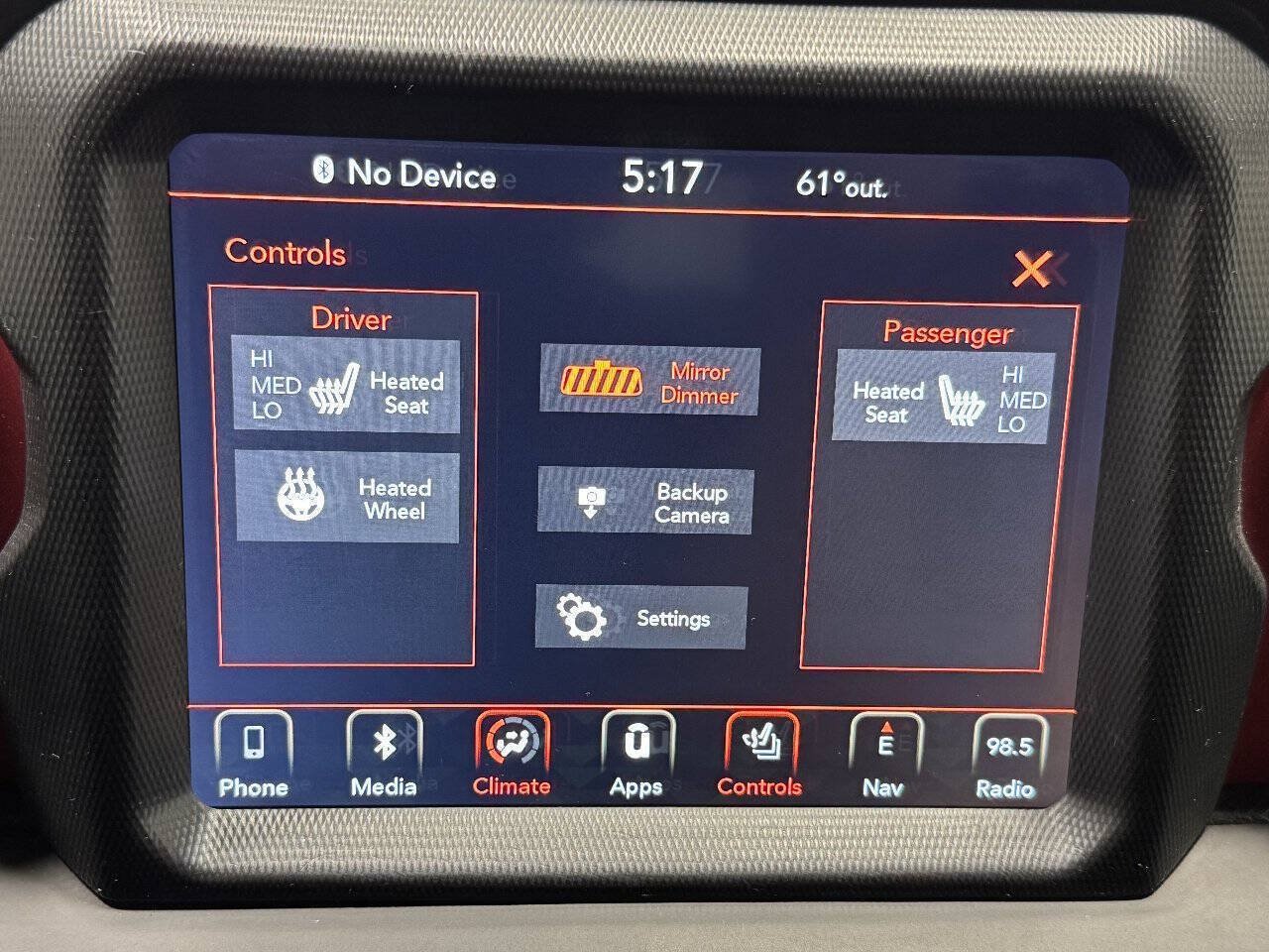 Used 2019 Jeep Wrangler Unlimited Rubicon w/ Uconnect 4C Nav & Sound Group AWD/4WD image 30