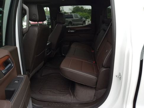 Used 2022 GMC Sierra 1500 Denali AWD/4WD image 33