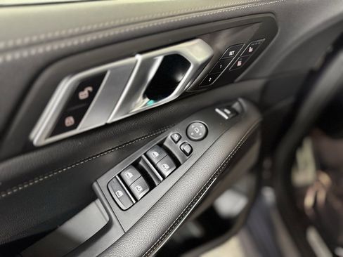 Used 2020 BMW X5 M50i w/ Executive Package image 20