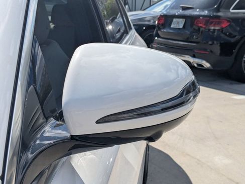 Certified 2022 Mercedes-Benz E 350 4MATIC Sedan image 4