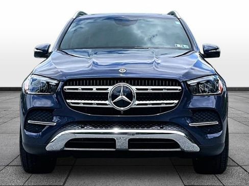 Certified 2025 Mercedes-Benz GLE 450e 4MATIC image 2