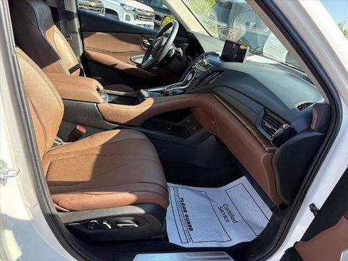 Used 2024 Acura RDX SH-AWD w/ Advance Package image 17