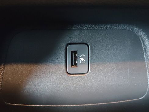 Used 2024 Nissan Sentra SR FWD image 32